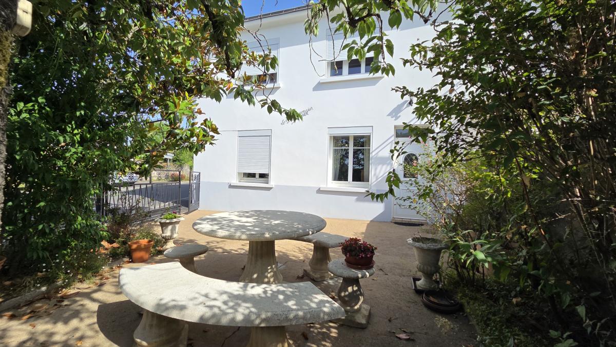 Maison 6 pièces 126 m² · à Vair-sur-Loire · 126 m² · 257 250 €