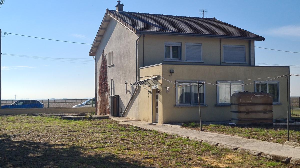 Maison 6 pièces 95 m² · à Roupy · 95 m² · 105 430 €