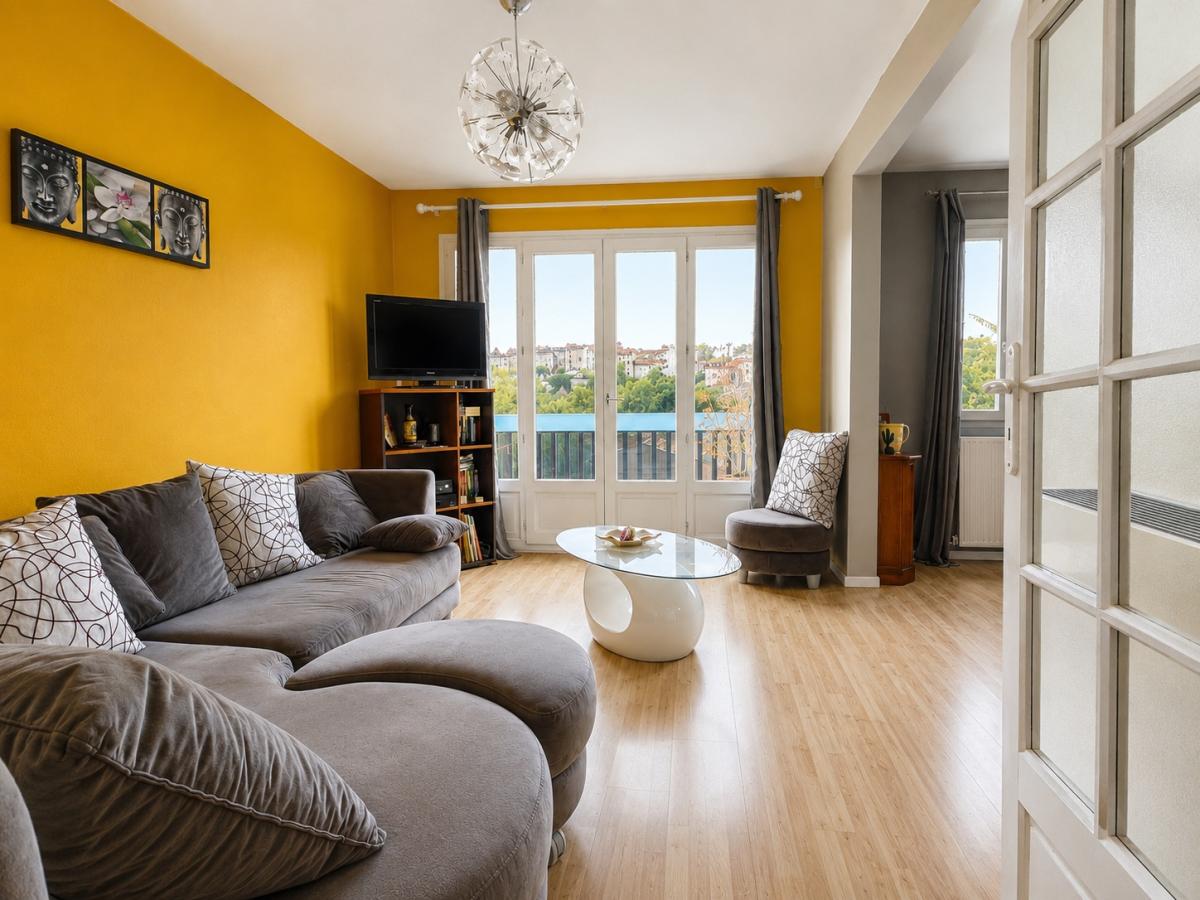 Appartement 3 pièces 73 m² · à Cahors · 73 m² · 110 000 €