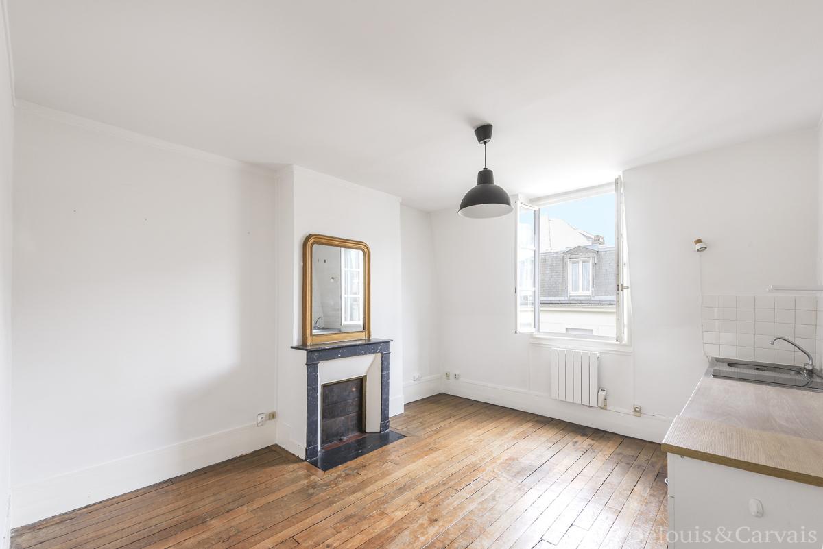 Appartement 2 pièces 35 m² · à Paris 15e Arrondissement · 35,3 m² · 280 000 €