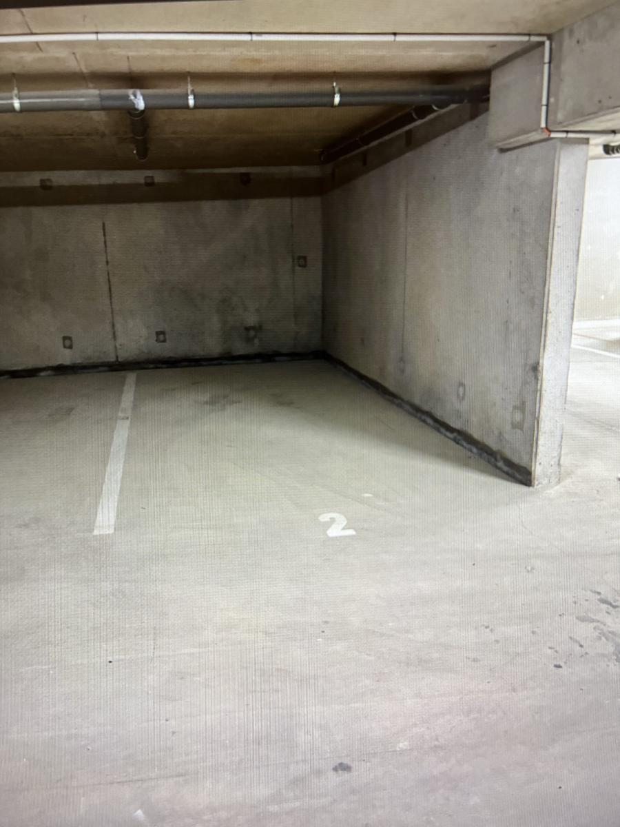 Parking 14 m² · à Saint-Malo · 14 m² · 22 500 €