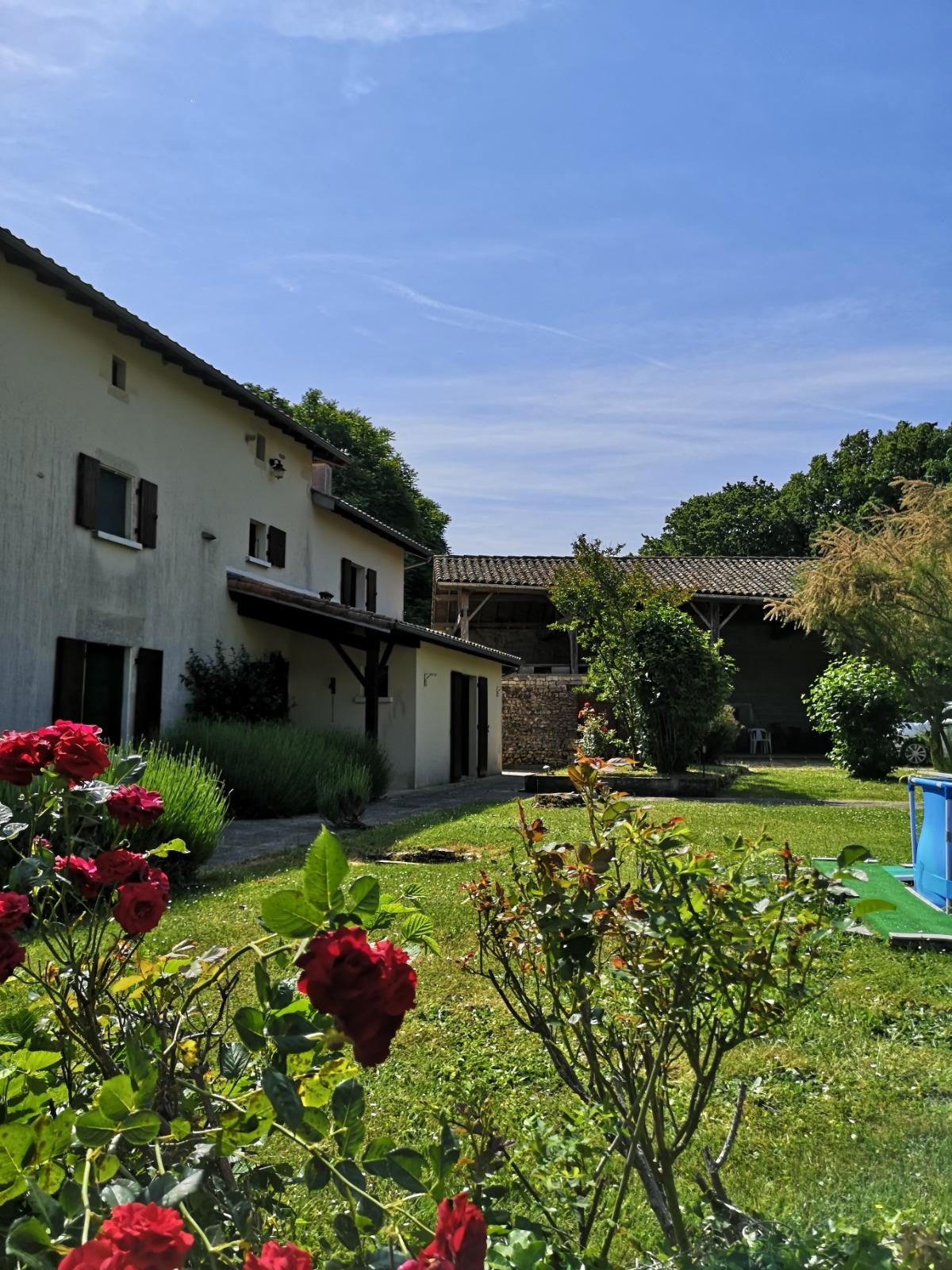 Maison 5 pièces 222 m² · à Clussais-la-Pommeraie · 222 m² · 317 000 €