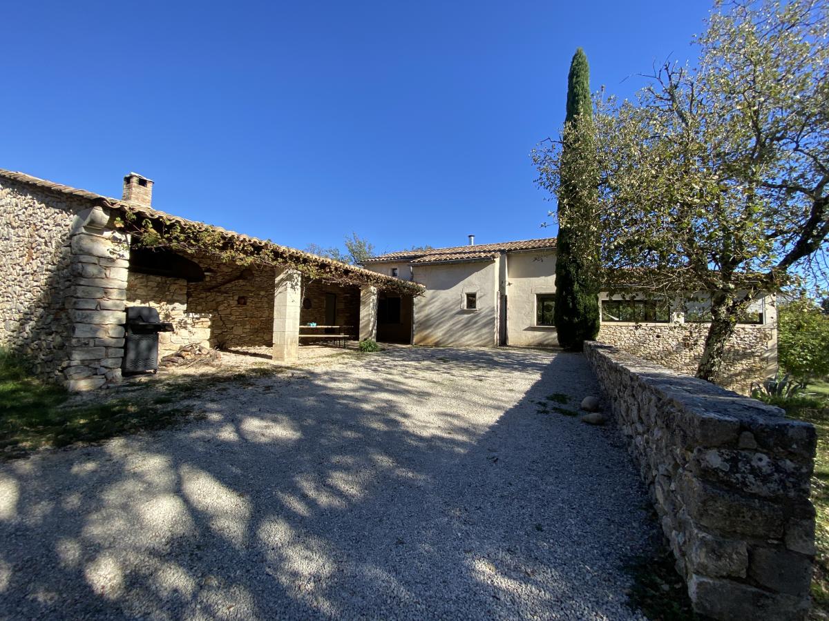 Maison 6 pièces 164 m² · à Méjannes-le-Clap · 164 m² · 577 500 €