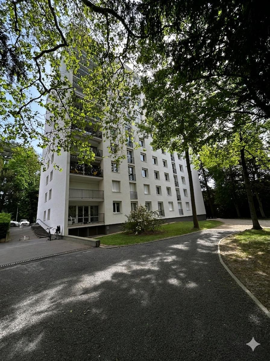 Appartement 4 pièces 82 m² · à Orléans · 82,1 m² · 166 400 €