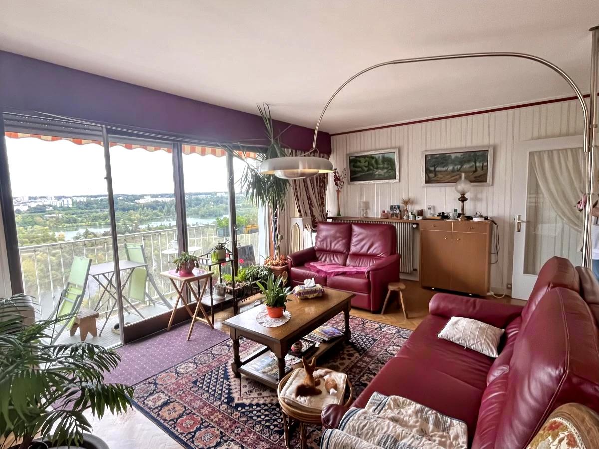 Appartement 4 pièces 85 m² · à Tours · 85,2 m² · 137 800 €